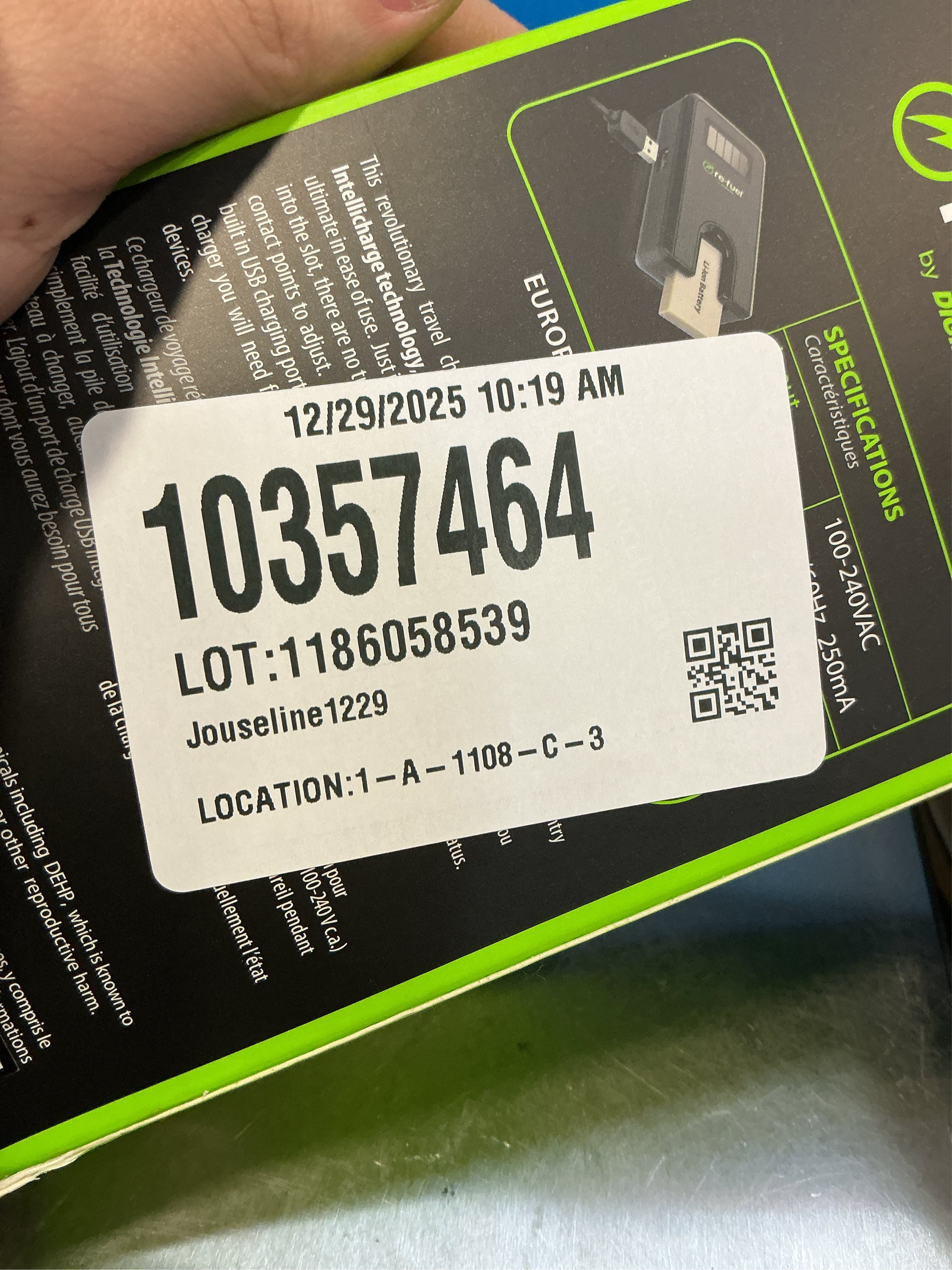 Digipower - Digital Camera Travel Charger for Canon Batteries (NB4L, NB6L, NB11L) - Black