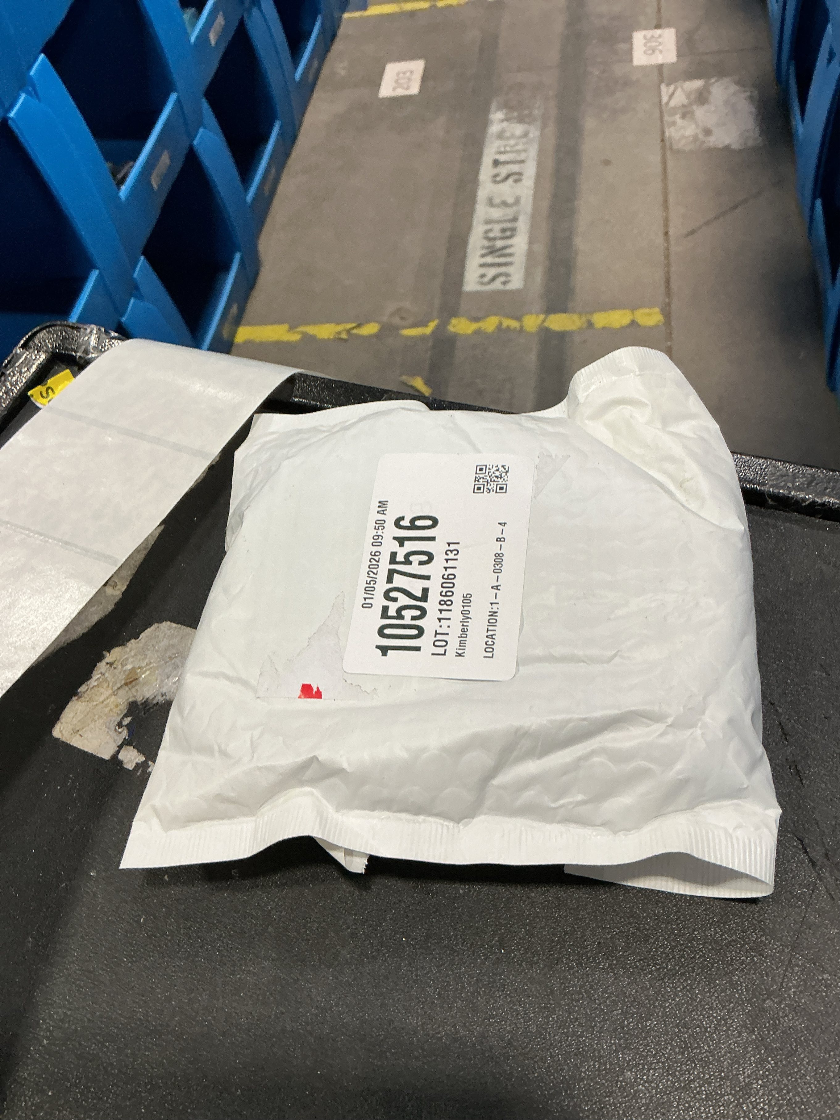 Anker Power Bank(PowerCore 10K), Compact Travel-Ready 10,000mAh Battery Pack with PowerIQ Charging Technology, 5V/3A High-Speed Charging for iPhone, iPad,and More(USB-C Input and Output(Black), 1pack)