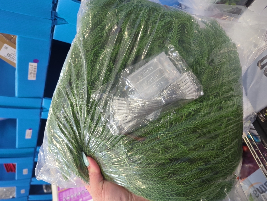 6 Ft Christmas Norfolk Pine Garland, Dense Norfolk Pine Realistic Touch Garland, Artificial Pine Greenery Garlands for Christmas Holiday Mantle Fireplace Table Home Decor