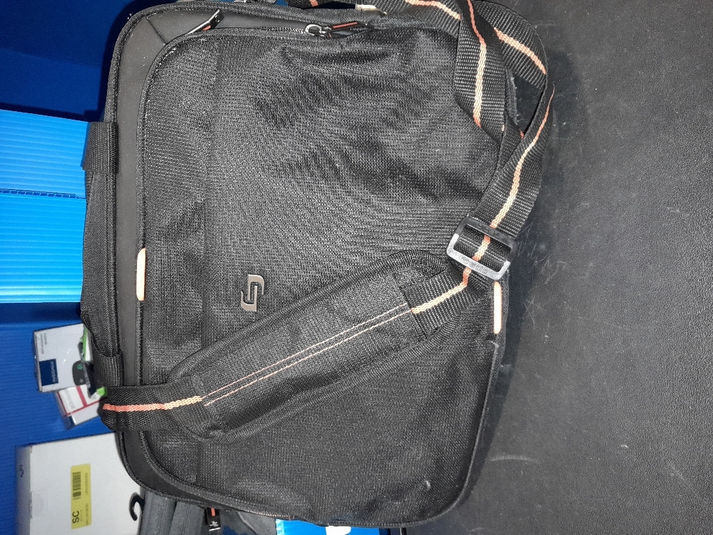 Solo New York Briefcase - Laptop Carrying Bag for Women & Men, Brief for Travel & Work, Adjustable Shoulder Strap - Ace Slim