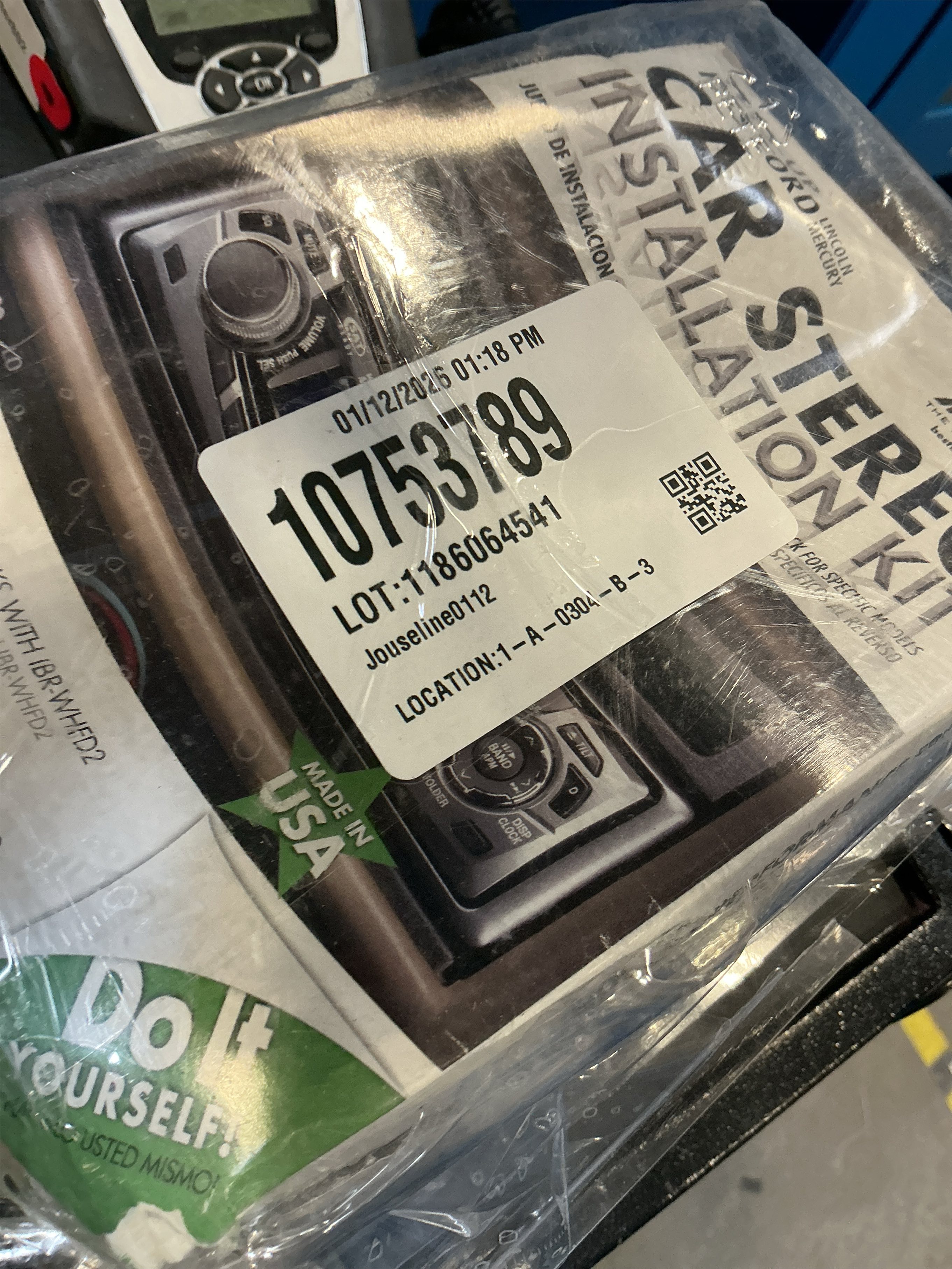 Metra IBR-527FD - ISO DIN Installation Kit for Most 1995 and Later Ford Vehicles - Black