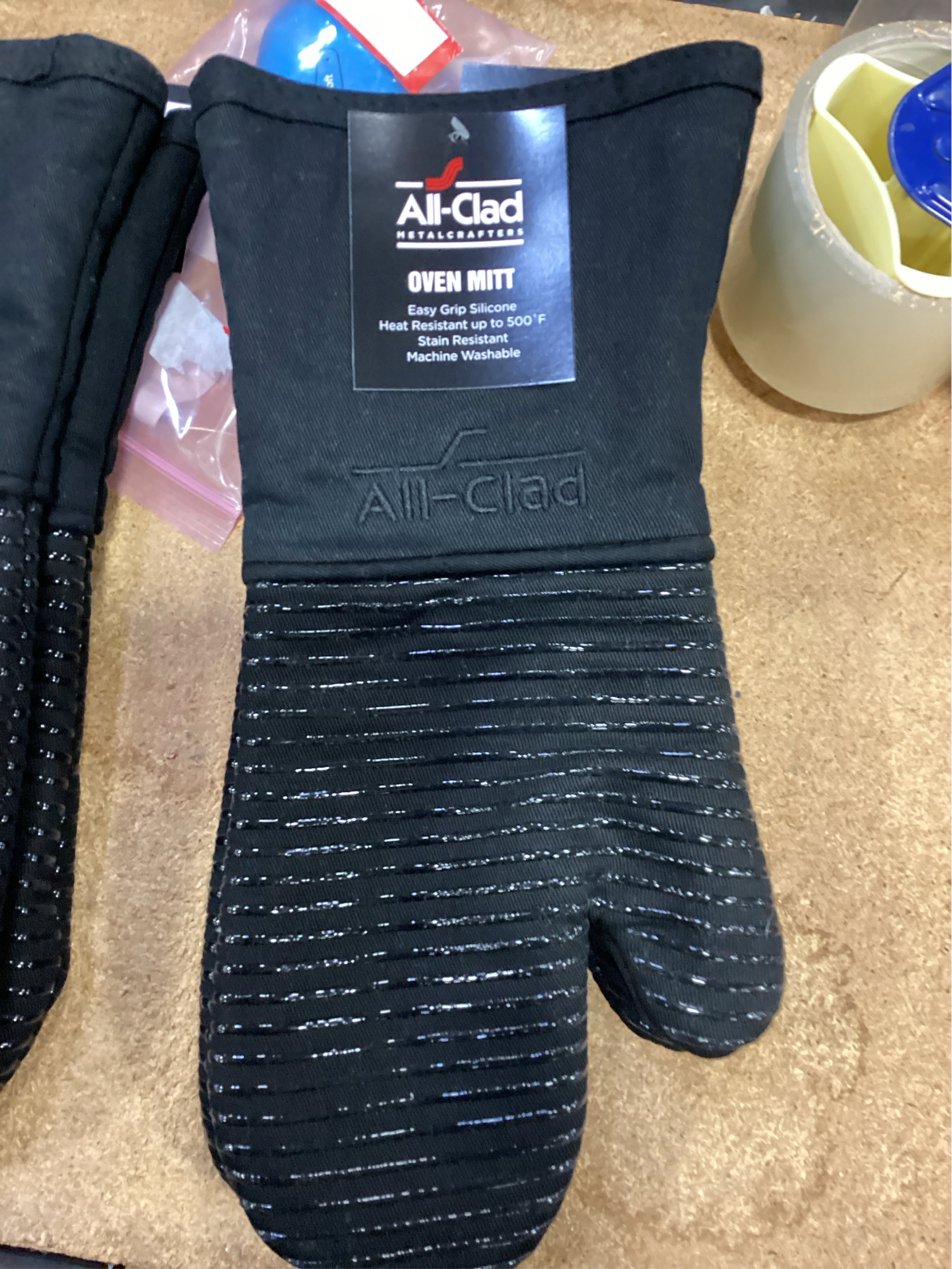 All-Clad Silicone Oven Mitt, 2 Pack, Cappuccino