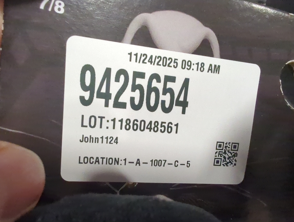 Size M 7/8 Color Black nightmare before Christmas slippers