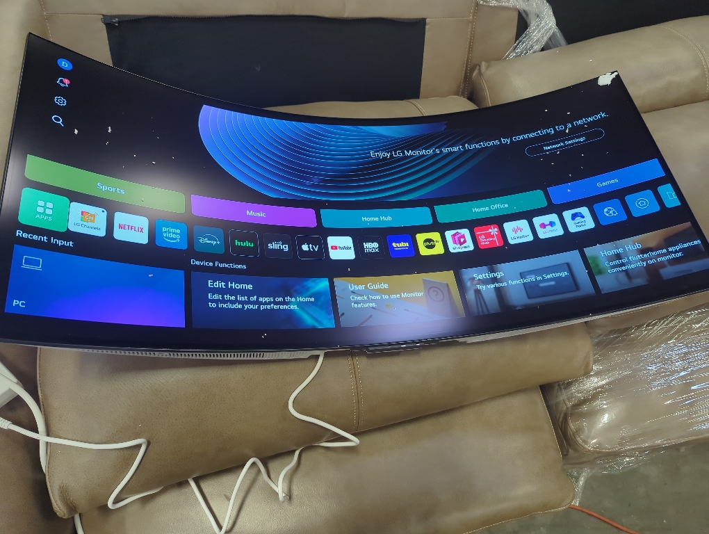 LG 39 Inch UltraGear OLED WQHD 240Hz 0.03ms G-Sync Curved Gaming Monitor