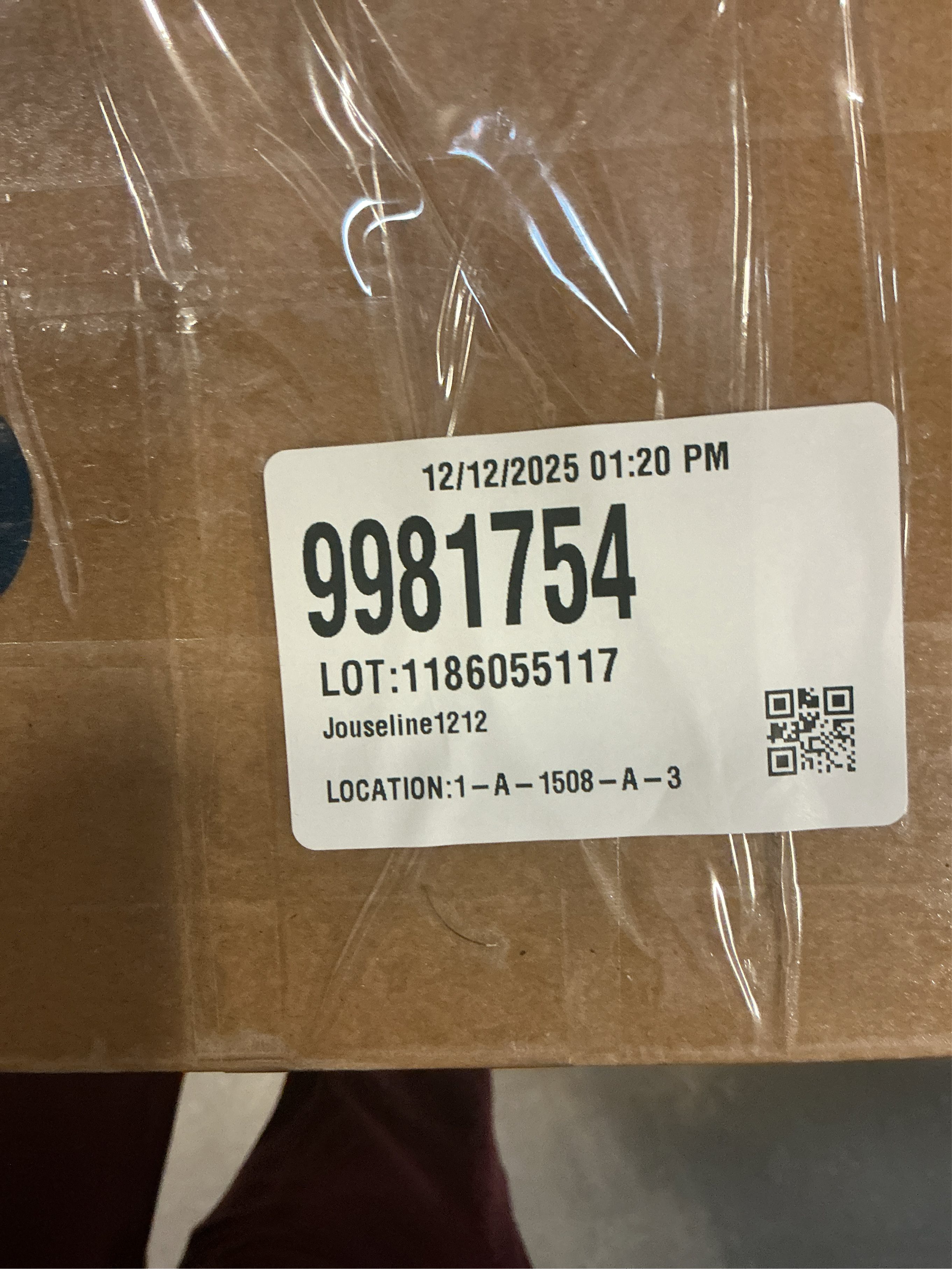 Bedsure Comforter Duvet Insert - Quilted Comforters King Size, All Season Duvet, GentleSoft Down Alternative Bedding, with 8 Tabs, Gifts for Women/Men, White, King 90 x 102 Inches