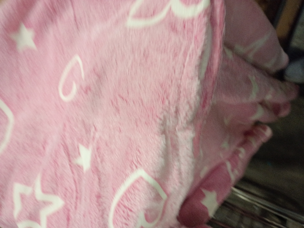 Cloele Glow in The Dark Heart Stars Blanket,Pink Throw Blanket Birthday Gifts for 2 3 4 5 6 7 8 9 10Year Old Kids Girls - Heart Flannel Throw Blanket Glowing Luminous Birthday Valentines Gifts,50x60