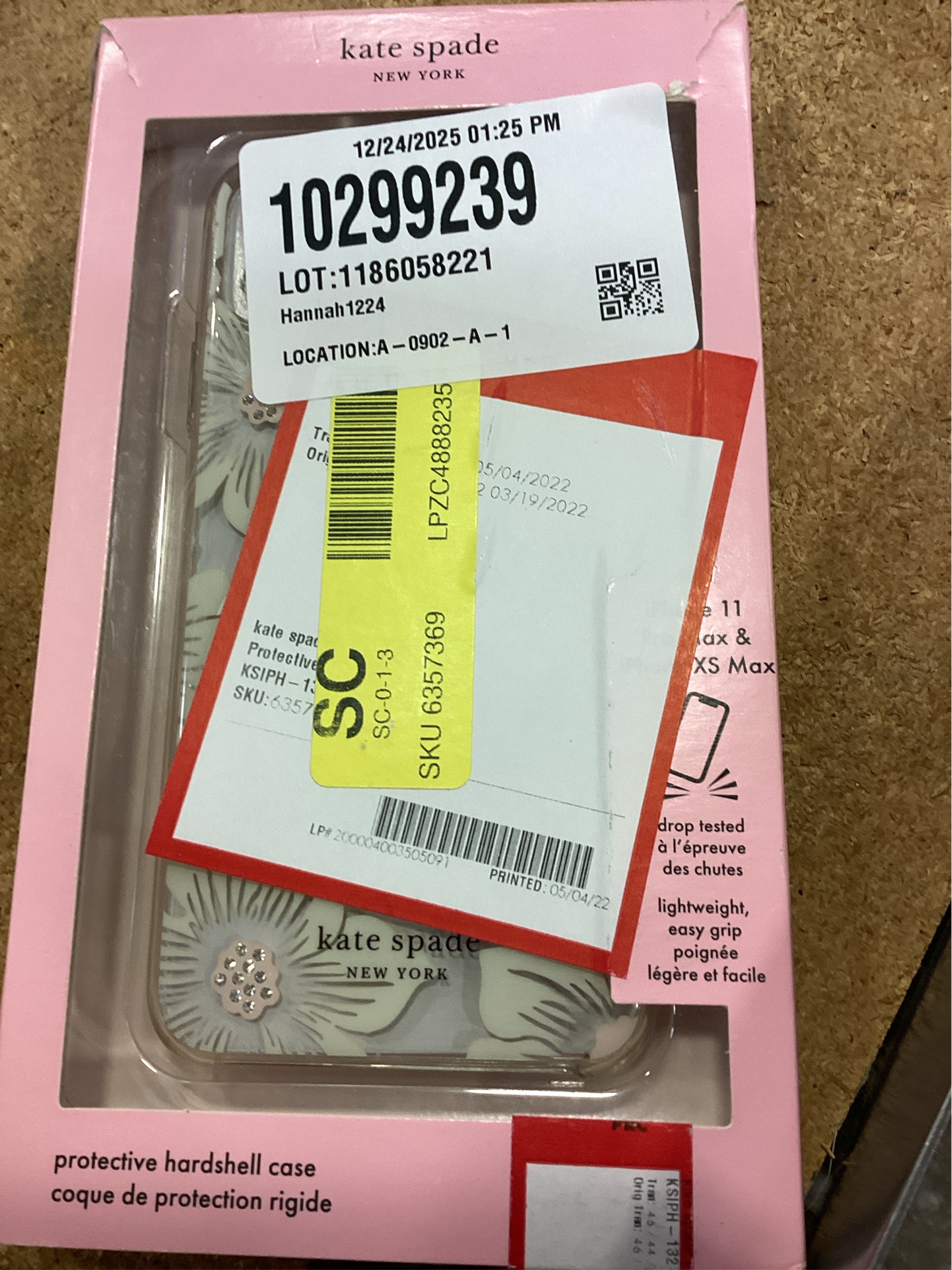 Kate Spade New York Apple iPhone 11 Pro Max/XS Max Hard Shell Case HollyHock Floral - Cream/Clear