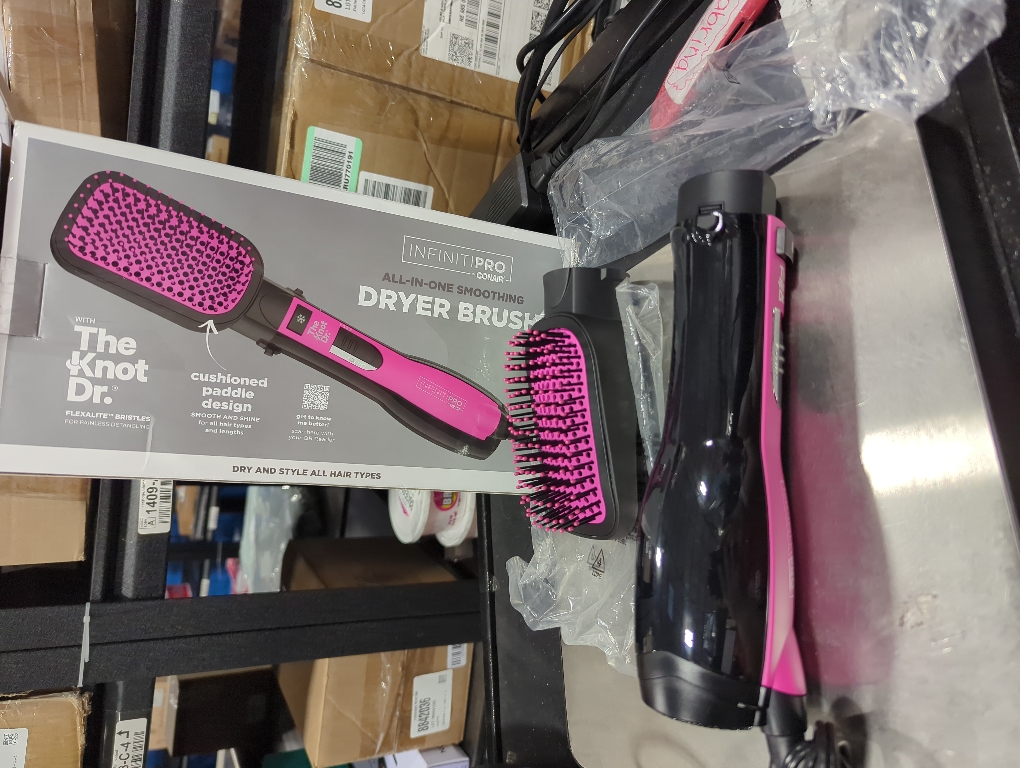 INFINITI PRO CONAIR All-in-One Smoothing Dryer Brush, Hair Dryer, Hot Air Brush