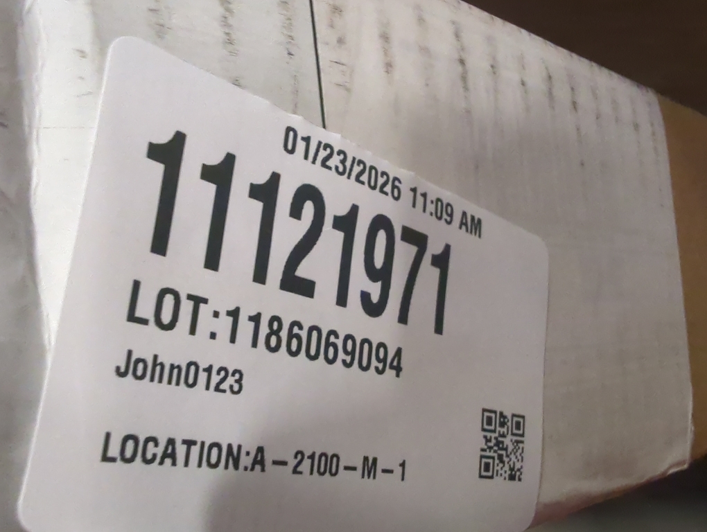 Fiskars 4-Claw Stand Up Weed Puller Tool, Gardening Hand Weeding Tool with 39 Long Ergonomic Handle with Easy-Eject Mechanism