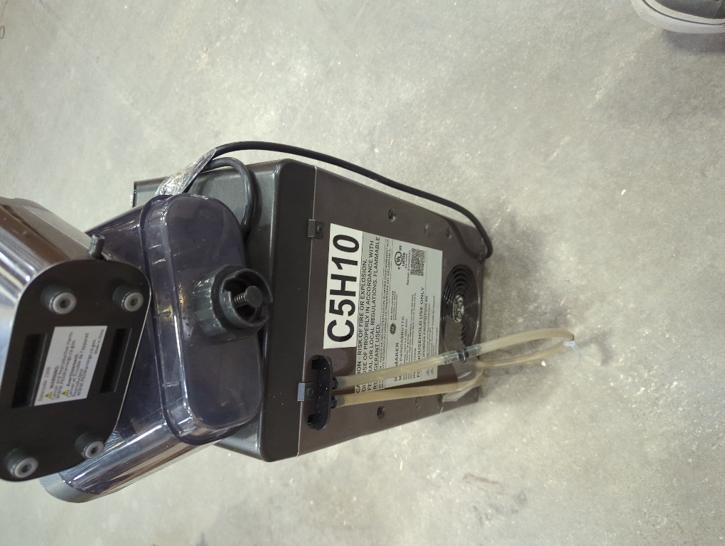 GE Profile - Opal 1.0 Nugget Ice Maker With Side Tank - Black