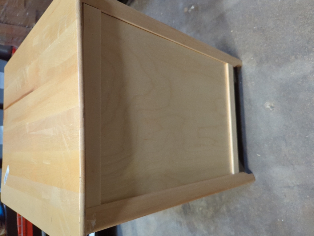 Stratford 3 Drawer Nightstand Birch