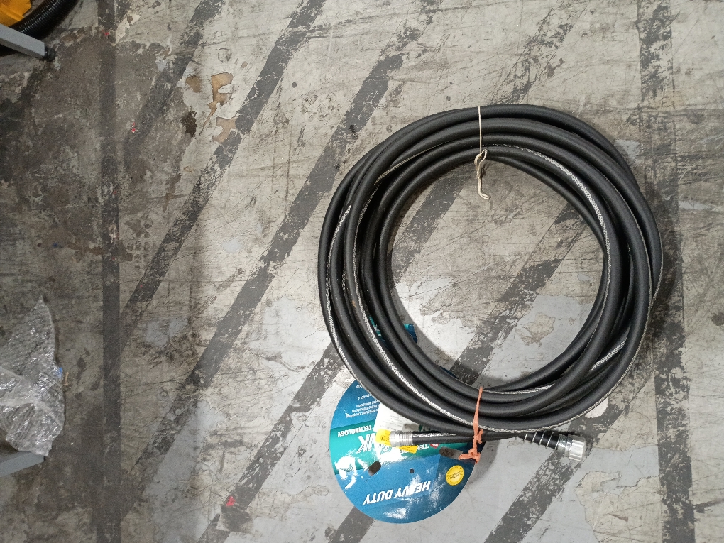 NeverKink Teknor Apex 5/8-in x 50-ft Heavy Kink Free Vinyl Gray Coiled Hose