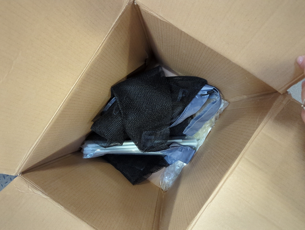 SOLEDI 180L Laundry Hamper 3 Section, Extra Large Laundry Hamper with Lid, Dirty Clothes Hamper with Sturdy Handle, Large Laundry Basket Organizer for Laundry Room, Bedroom, Hampers for Laundry