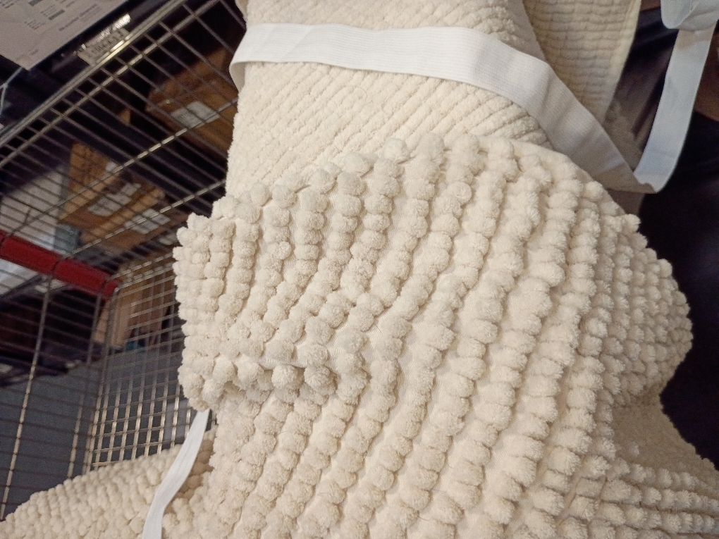 Mivnue Pet Couch Cover, Couch Covers for Dogs, Washable Dog Sofa Covers Couch Protector, Fuzzy Non Slip Couch Slipcover Pet Friendly