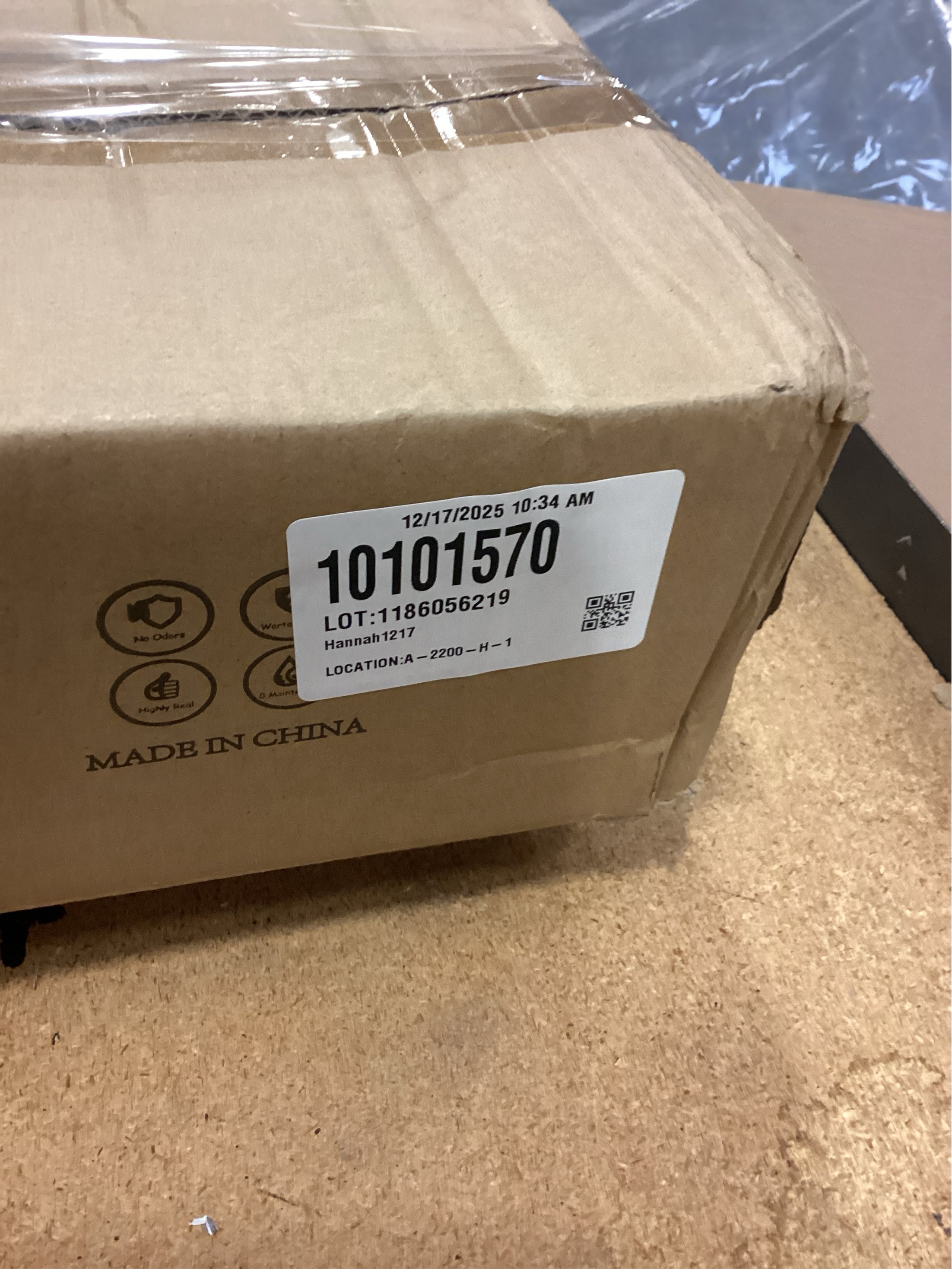 Velener 28 Inch Artificial Agave Plants Outdoor Set, Large Fake Plants Indoor for Home Decor, Realistic UV Resistant Faux Succulents Plants Without Pot, Set of 2