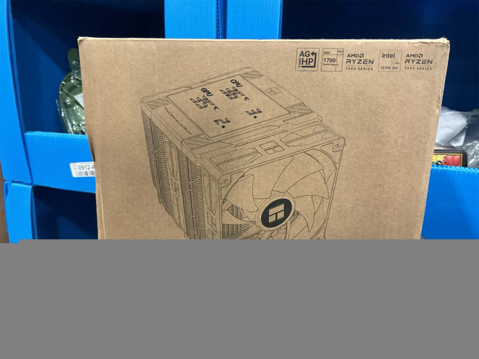 Thermalright Burst Assassin 120 Vision White CPU Air Cooler, Desktop CPU Cooler with 1500RPM Speed,320x240 Resolving Power IPS LCD Screen with 2.4in,PC Cooling for Intel lga1851/1700/115X,AM4/AM5