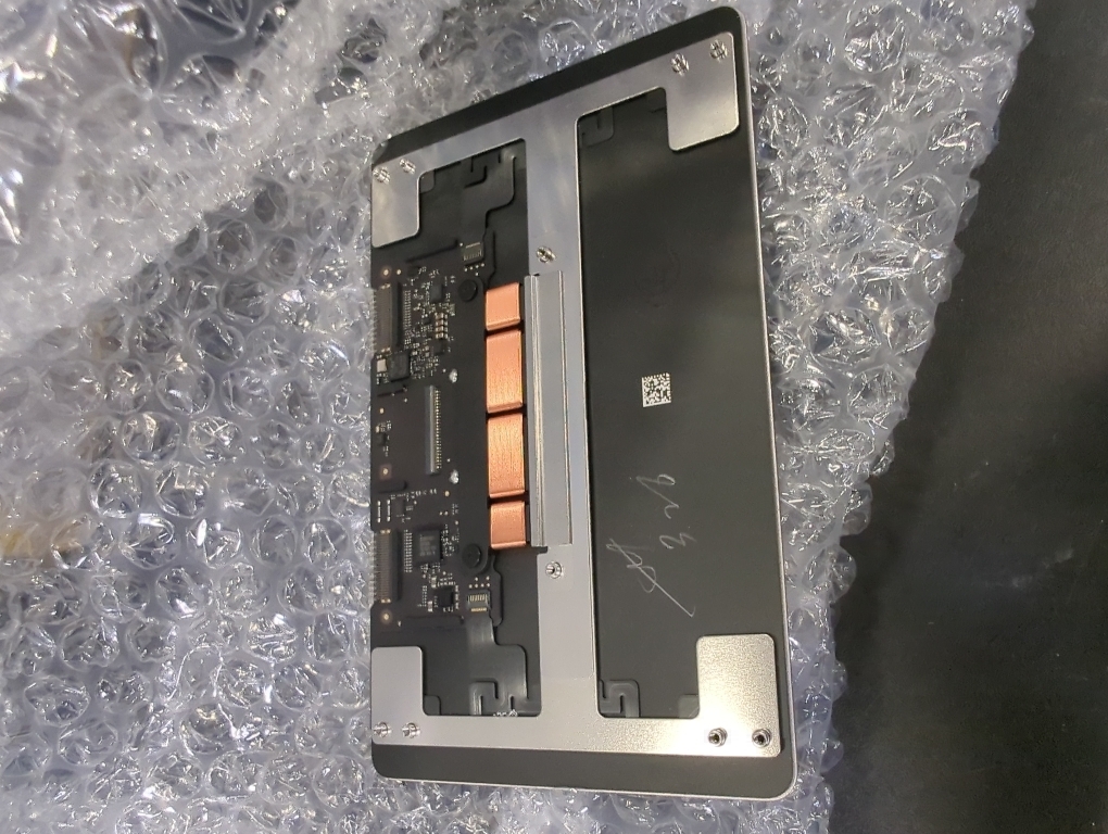 A2681 A3113 Trackpad w/Cable for MacBook Air (M2, M3) Space Gray 661-26202, 661-40274, 821-03871-02 (Genuine)