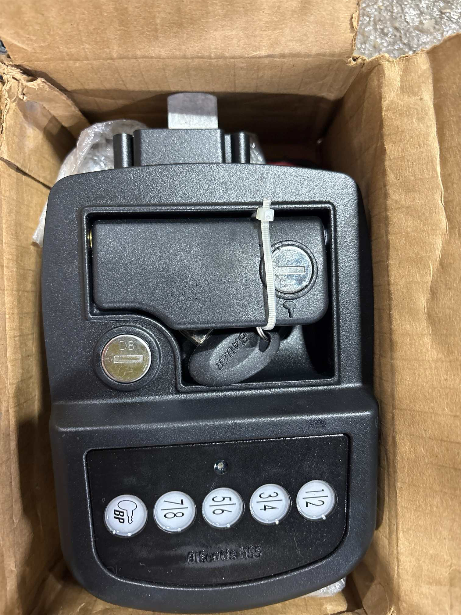 https://s3.us-central-1.wasabisys.com/manyfastscan-photos/f64ec5e2-4b71-4d8f-87db-f14cb495599b.jpg