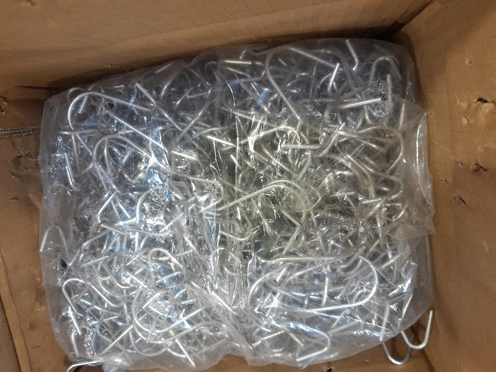 ZENFUN 250 Pcs T-Post Wire Clip Galvanized Steel Fence Clips, Convenient Pre-Cut Wire Ties, Rust Resistant T Post Fence Clips for Securing Wire Garden Farm Highway Sport Fences