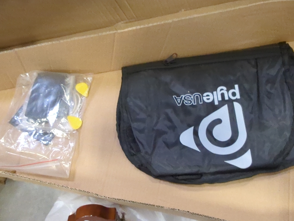 Pyle Beginner Acoustic Guitar Kit, 3/4 Junior Size All Wood Instrument with Full Accessory Kit, Picks, Shoulder Strap, Carry Case, Cleaning Cloth, Tuner App, 2 Month Lessons, 36” (Natural Gloss)