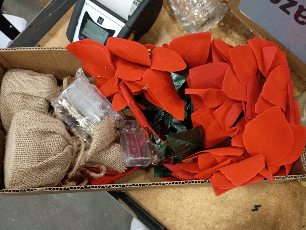 Poinsettia Christmas Flowers Decorations Garland String Lights 6.56FT 10LED Xmas Tree Artificial Ornaments with Red Berries Holly Leaves