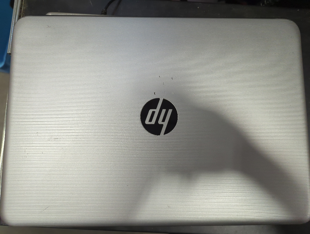 hp notebook model 14-an012nr