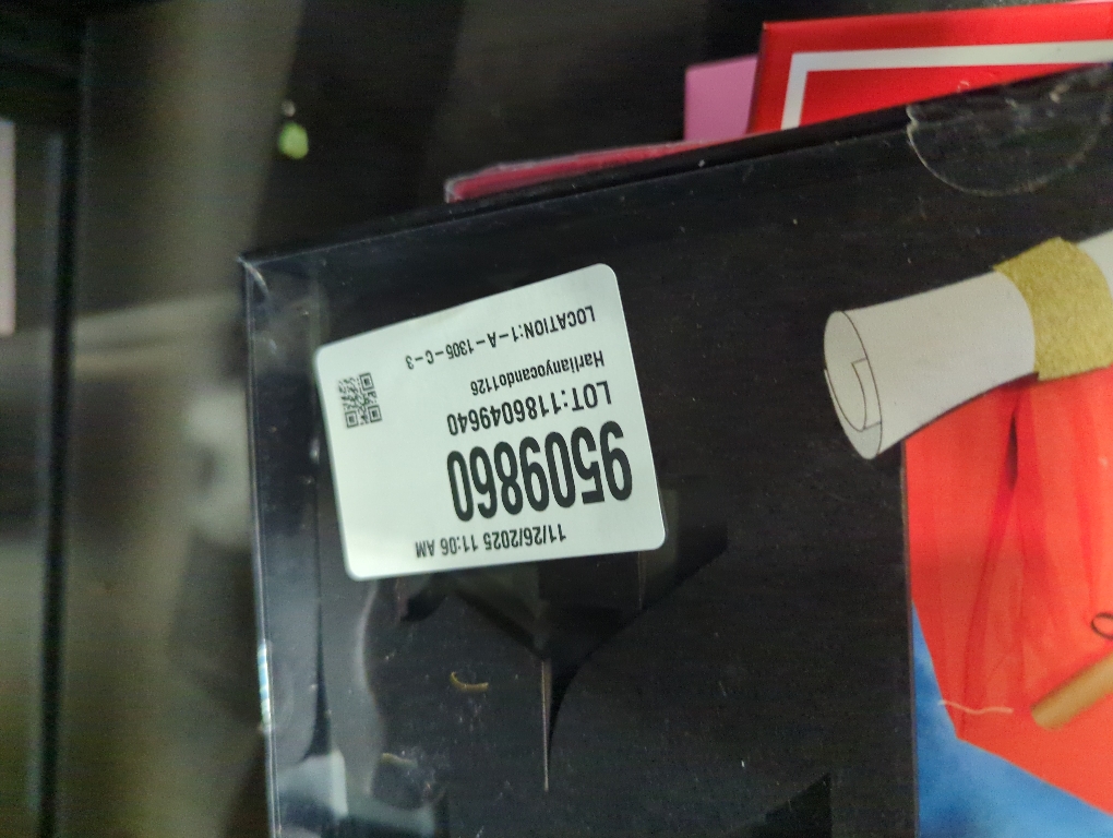 Fun Express 8 x 5 2025 Graduation Black Resin Picture Frame with Tassel