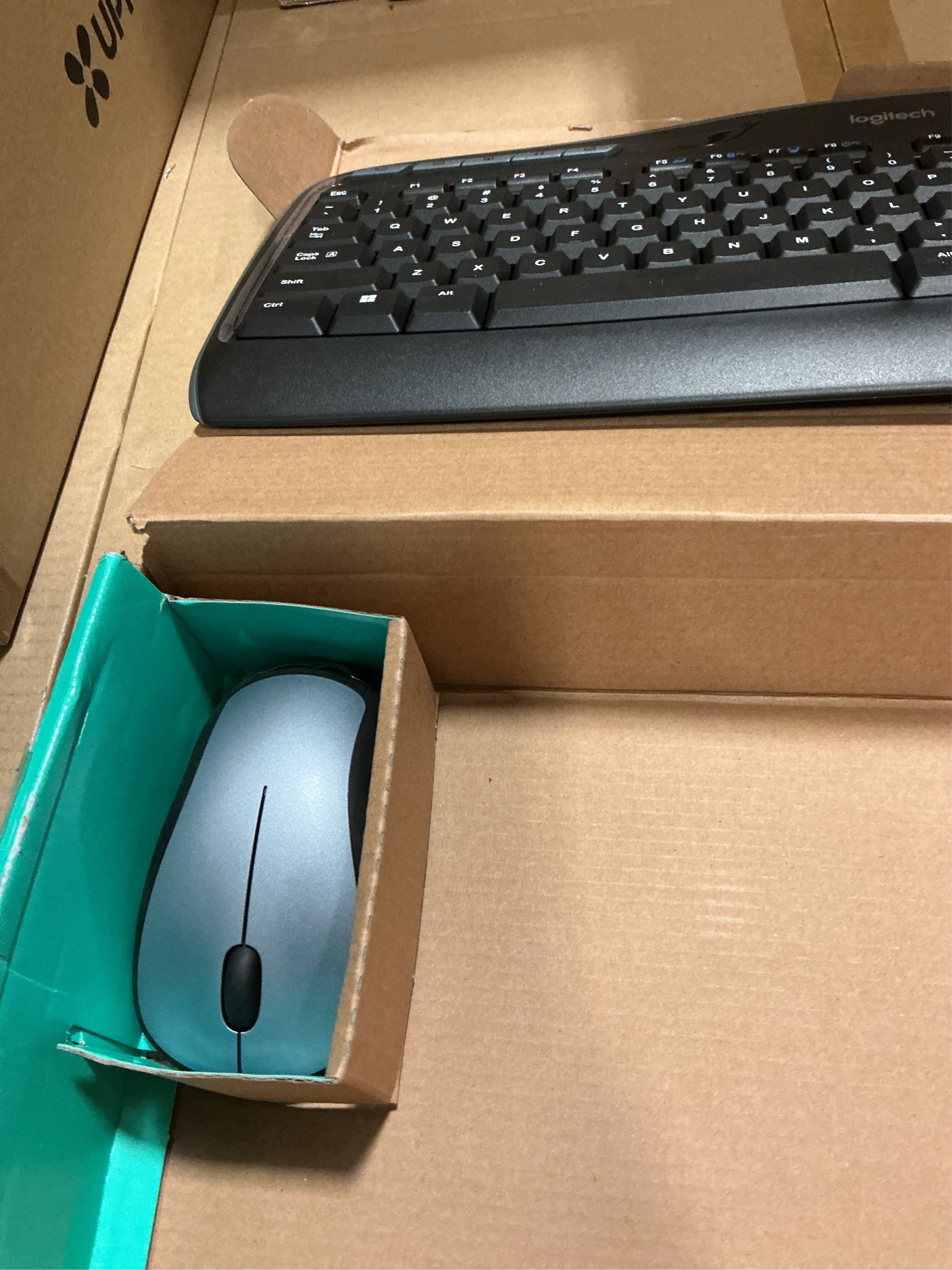 Logitech MK335 Wireless Keyboard and Mouse Combo