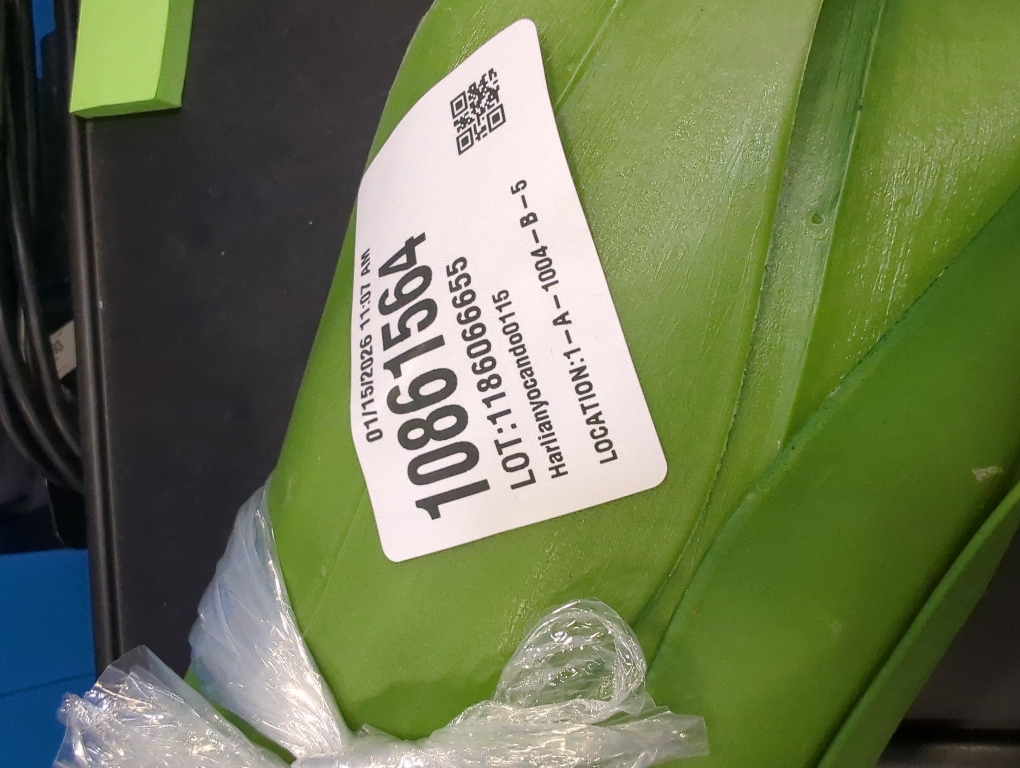 Velener Artificial Agave Plant,18 Inch, Faux Aesthetic Plants for Home Decor, Realistic UV Resistant Fake Agave Plants Without Pot, Set of 1