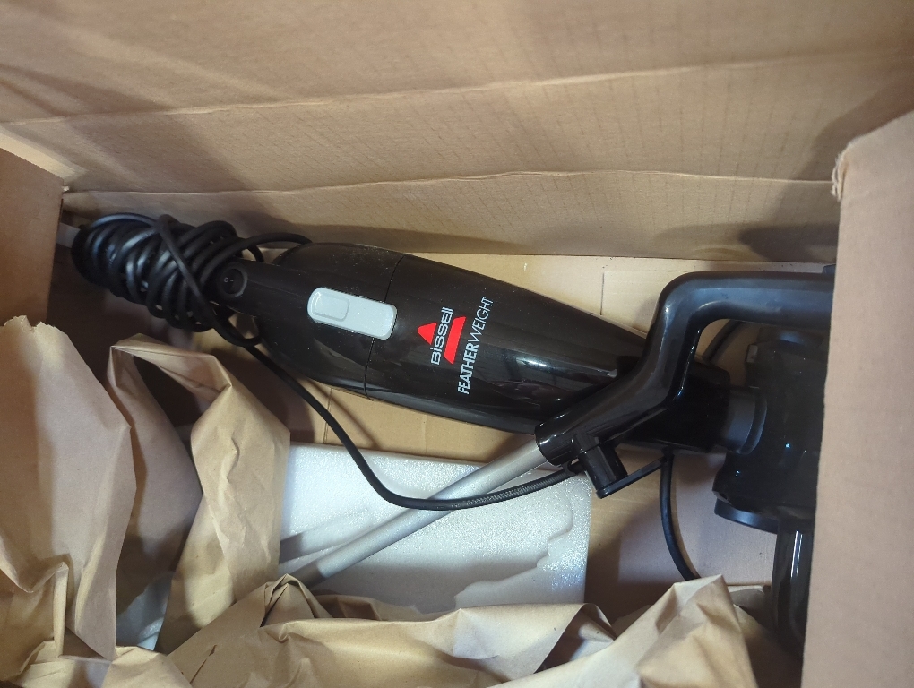 Bissell Featherweight Stick Lightweight Bagless Vacuum with Crevice Tool, 2033M, Black