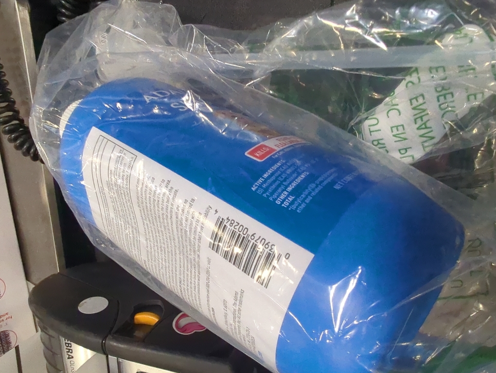 ADAMS Plus Flea & Tick Shampoo with Precor IGR for Cats, Kittens, Dogs & Puppies Over 12 Weeks of Age, Sensitive Skin Flea Treatment, Kills Adult Fleas, Flea Eggs, Ticks, and Lice, 24 Ounces