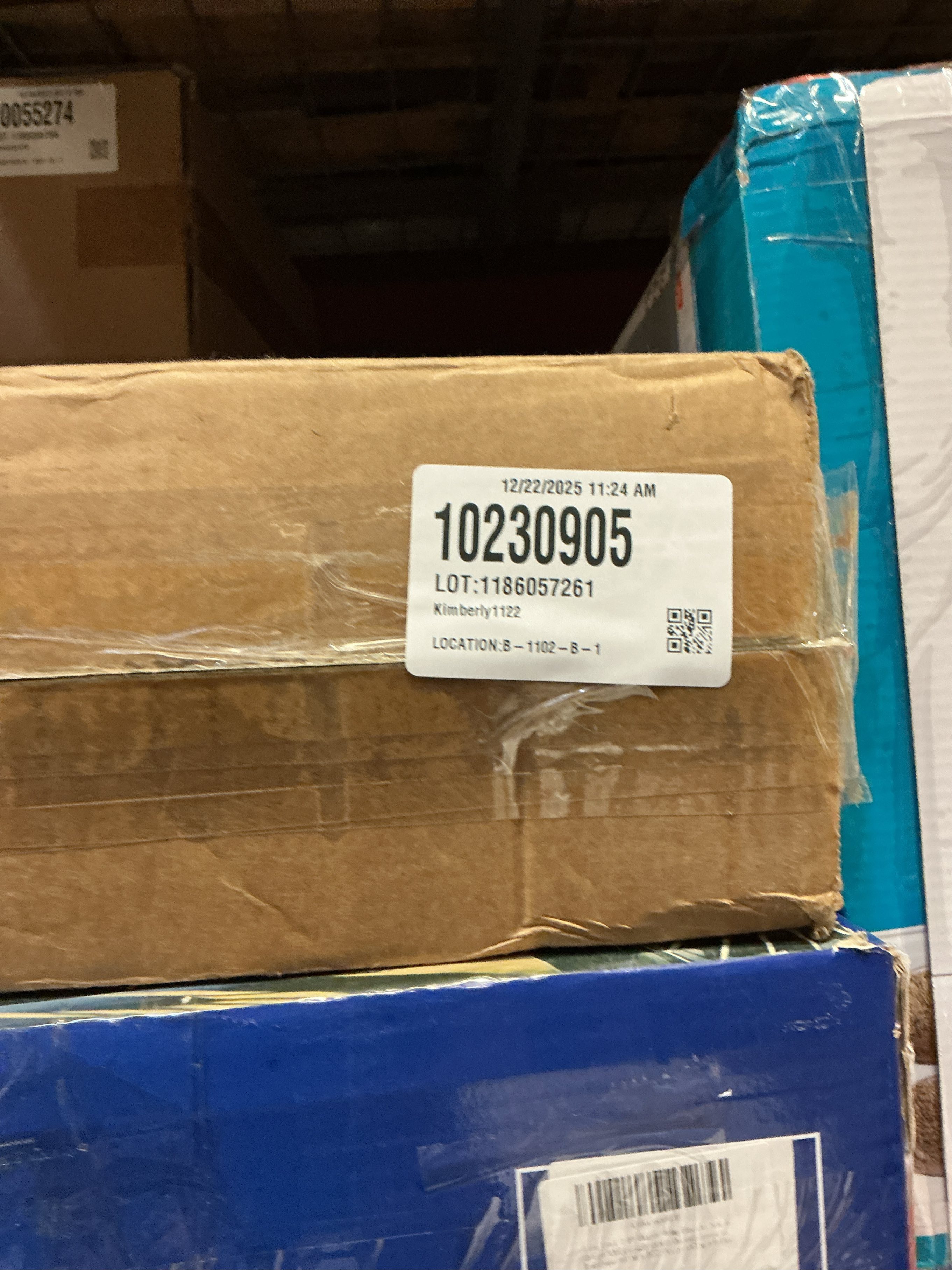 PUSU 15.8 Low Profile LED Ceiling Fans with Light, Reversible Flush Mount with Remote and 6 Winds Speeds Fan Lighting, 3 Colors Dimmable for Bedroom, Garage, Kids, Dinning Room, Kitchen (Black)