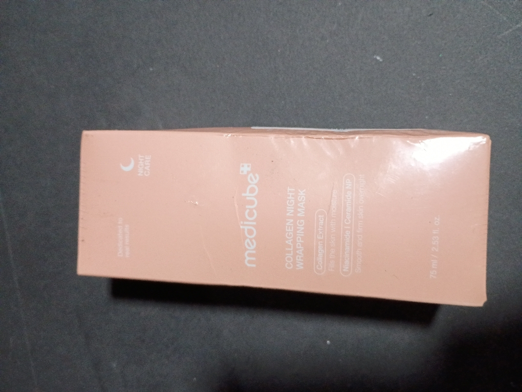 medicube Wrapping Mask Collagen Overnight Peel Off Facial Mask | Elasticity & Hydration Care, Reduces Sagging & Dullness | Hydrolyzed Collagen For Glowing Skin | Korean Skin Care, 2.53 fl.oz