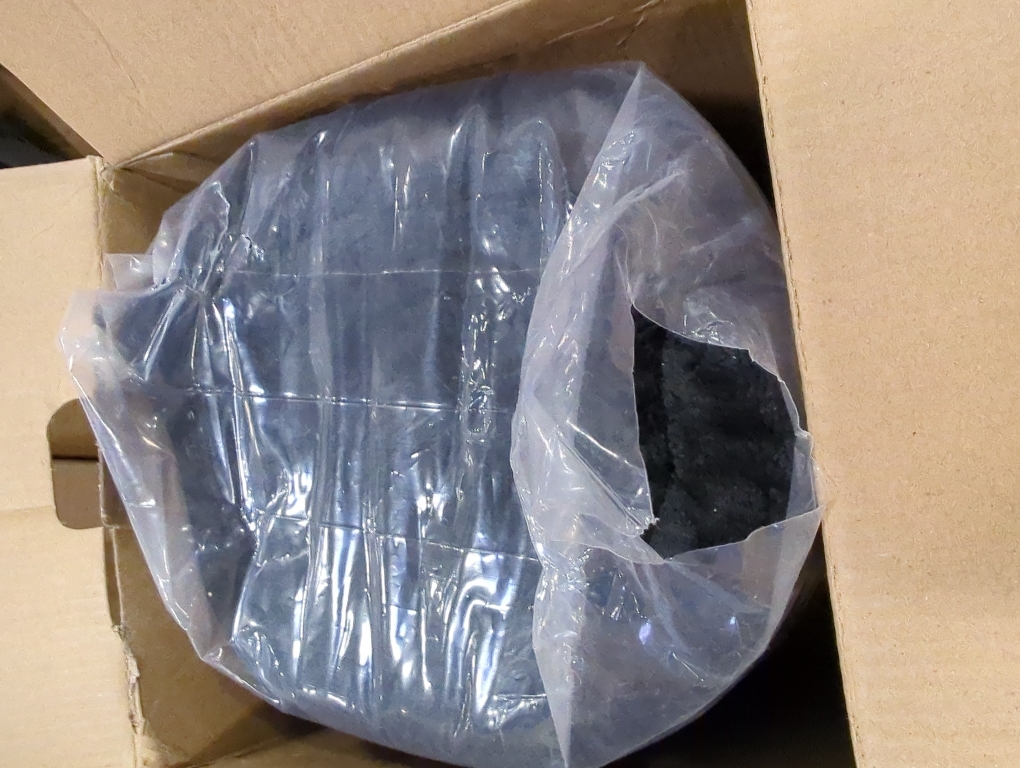 Bedsure GentleSoft Sherpa Fleece Throw Blanket for Couch - Thick and Warm Throw for Women and Men, Soft Fuzzy Plush Blanket for Winter, Navy, 50x60 Inches