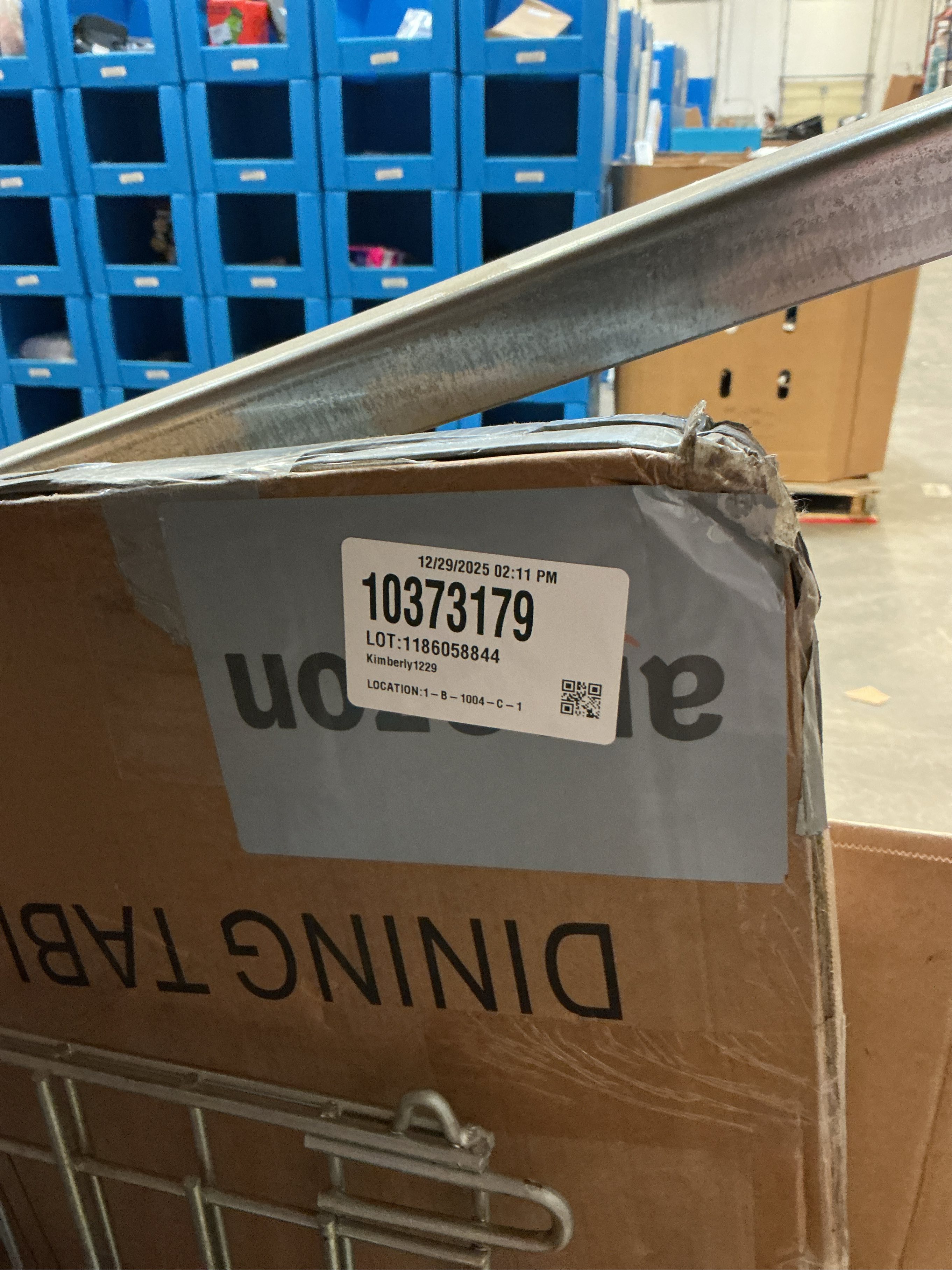 FERN Modern Square Black Plastic Tabletop Folding Table 33.5 in. 4 Legs Dining Table, No Assembly, Seats 4