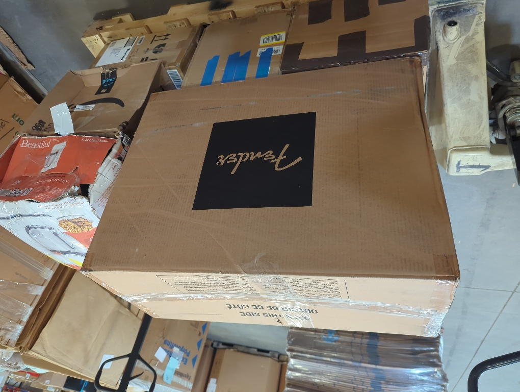 Damaged/Used Electronics Pallet 1186091667