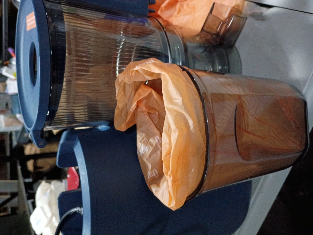 Our Place Cold Press Batch Juicer, Blue