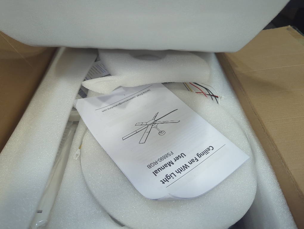 Size 60 Color White Modern Outdoor Ceiling Fans with Dimmable LED Light for up to 400sq. ft. Area, Works for Sloped Ceiling, RGB Lighting Mode Remote & App Control Damp-Rated 5 Years Motor Warranty, 60 Inch, White