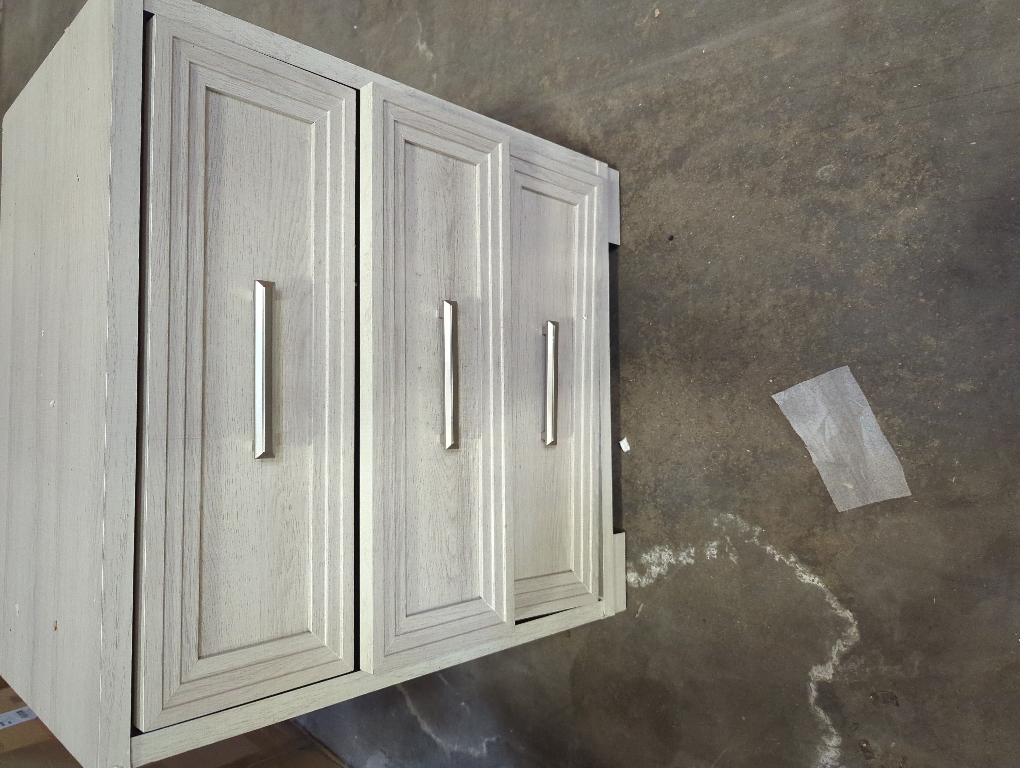 Matrix Furniture Colorado 3 Drawer Nightstand White