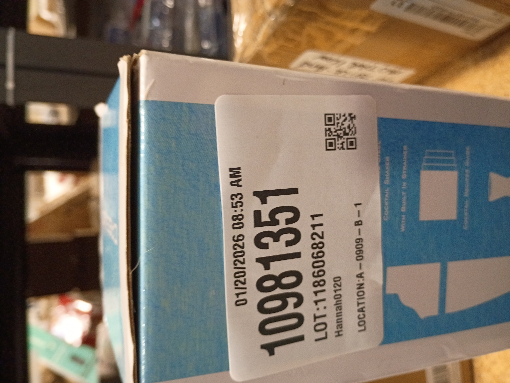 Cresimo 24oz Cocktail Shaker Set with Bar Accessories for Home Bar - Martini Shaker with Jigger and Drink Mixer Spoon - Alcohol Bartender Gift - Bartending Kit Essential for Home