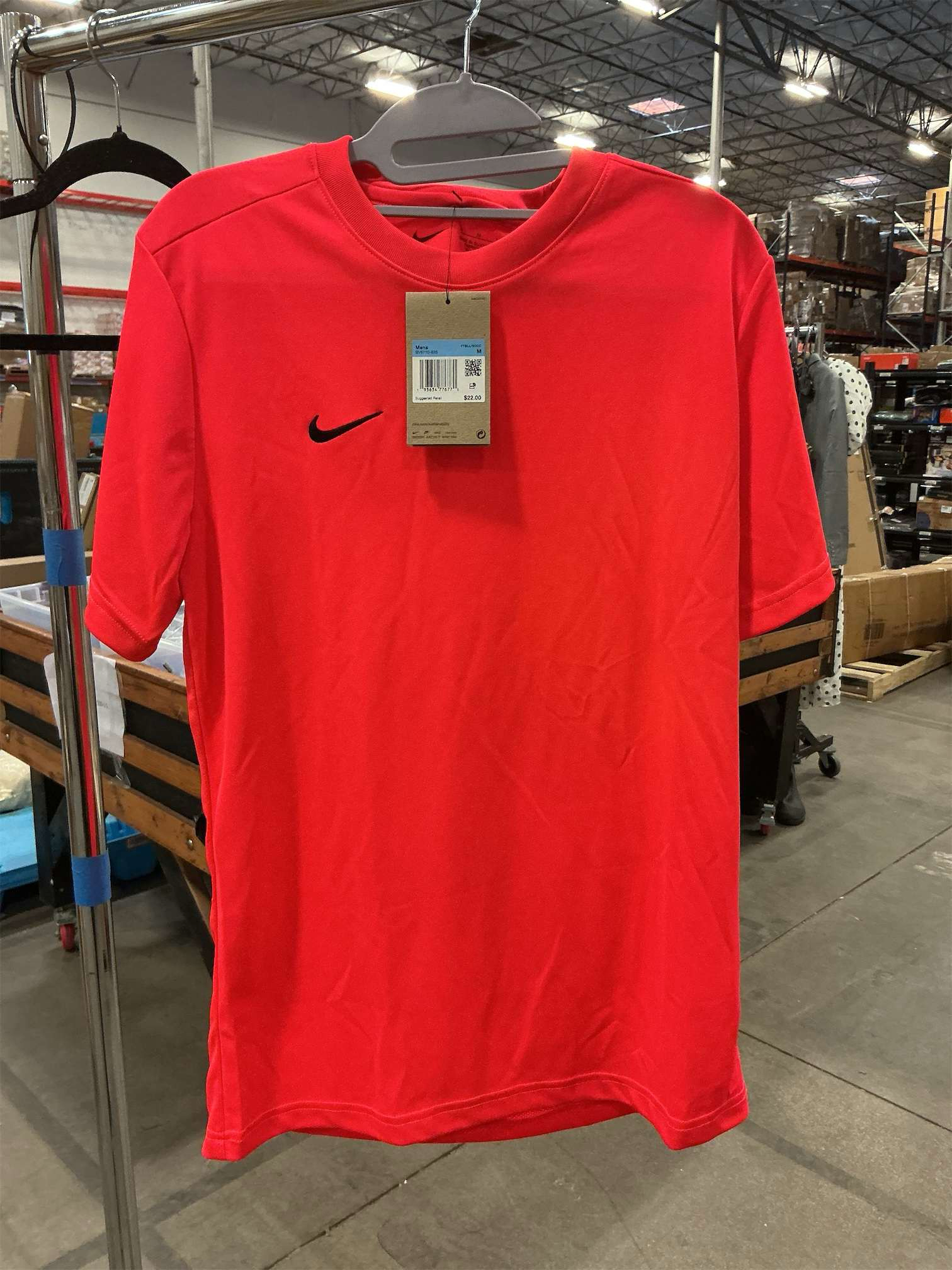 SIZE MEDIUM NIKE Dri-FIT Miler Men's Running Shor Sleeve Shirts Top