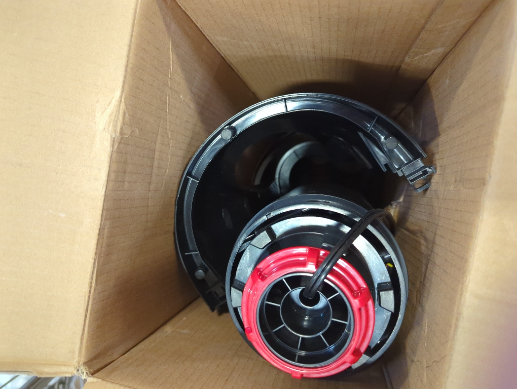 Honeywell QuietSet 40 in. H 8 speed Oscillating Tower Fan Remote Control