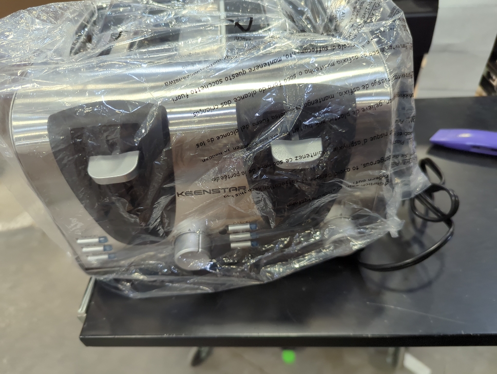 Keenstar Toaster 4 Slice, Bread Toaster with Dual Control Panels Extra-Wide Slot of Bagel/Defrost/Cancel Function, 7 Toasting Bread Shade Settings, Removable Crumb Trays, Auto Pop-Up, Stainless Steel