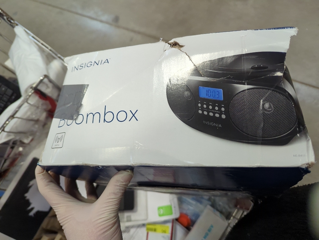 Insignia - CD Boombox with AM/FM Tuner - Black