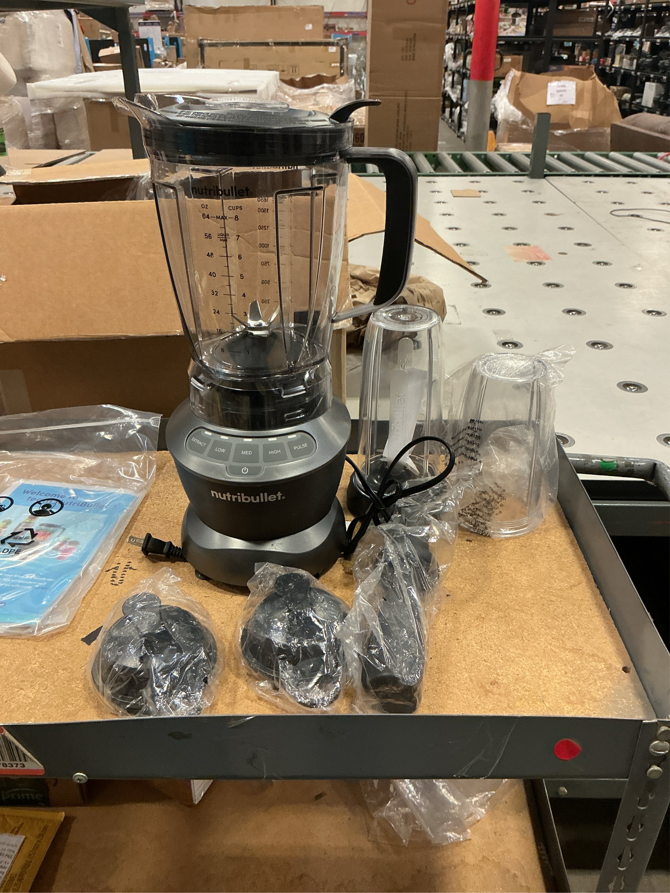 Nutribullet Blender Full Size Combo 1200 Watt 64 oz  - Black