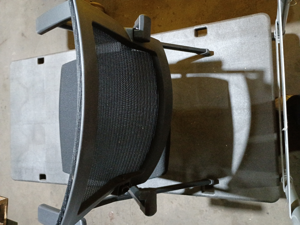 Cadence Black Nesting Chair (little damage; see the picture)