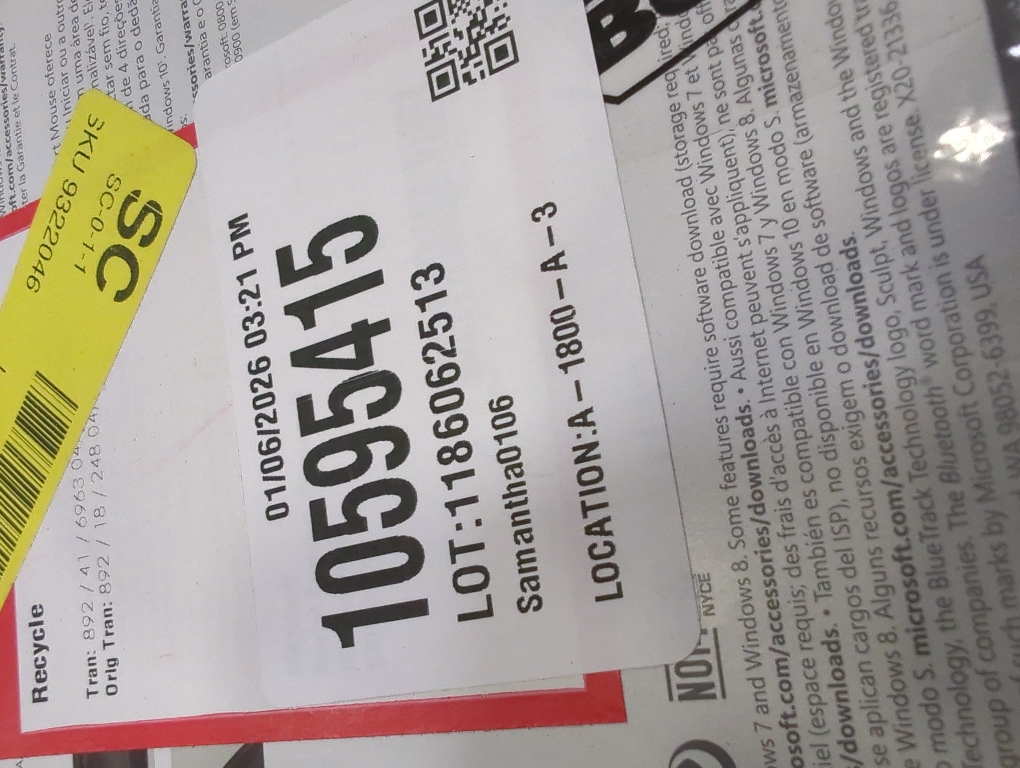 Microsoft Sculpt Comfort Wireless Mouse Black - Bluetooth Connectivity - Windows Touch Tab - 4-Way Scrolling - Scooped Right Thumb - BlueTrack Enabled