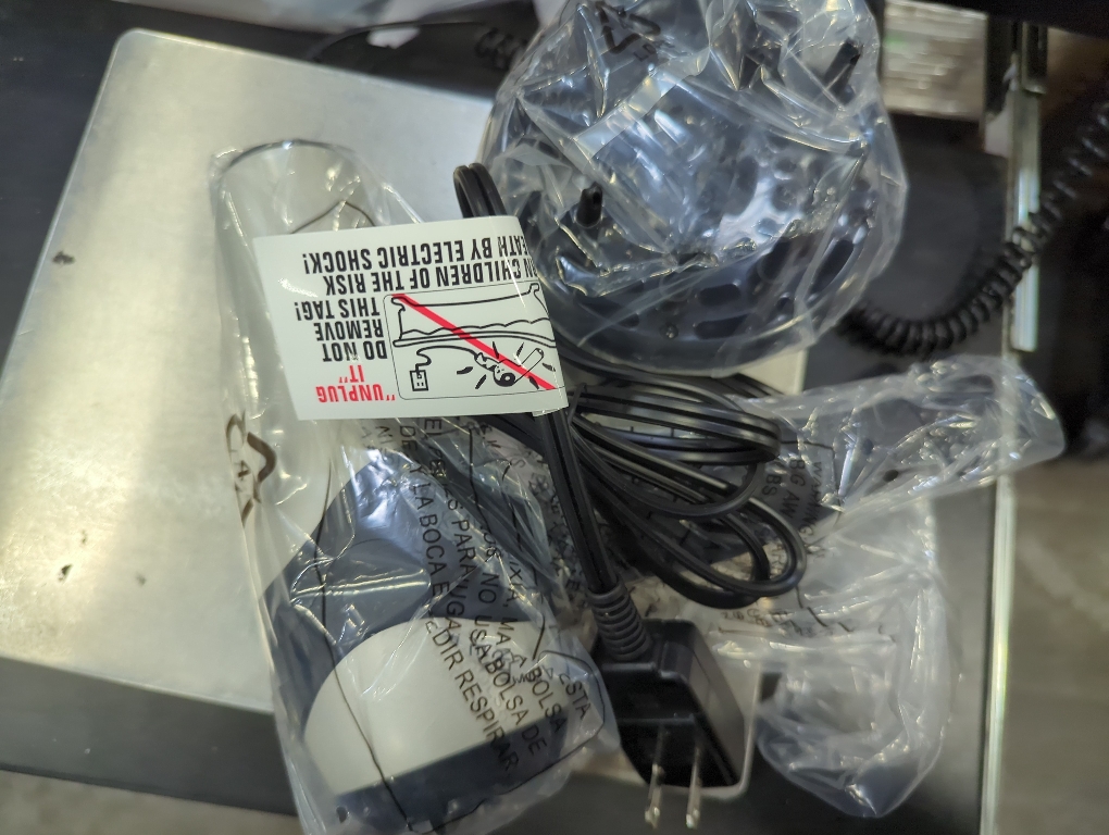 REVLON Turbo Hair Dryer | 1875 Watts of Maximum Shine, Fast Dry (Silver)