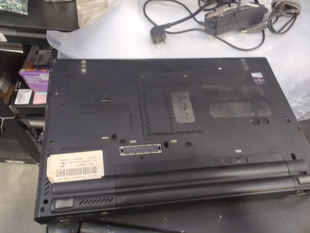 Lenovo ThinkPad T430 14 LED Notebook - Intel - with charger