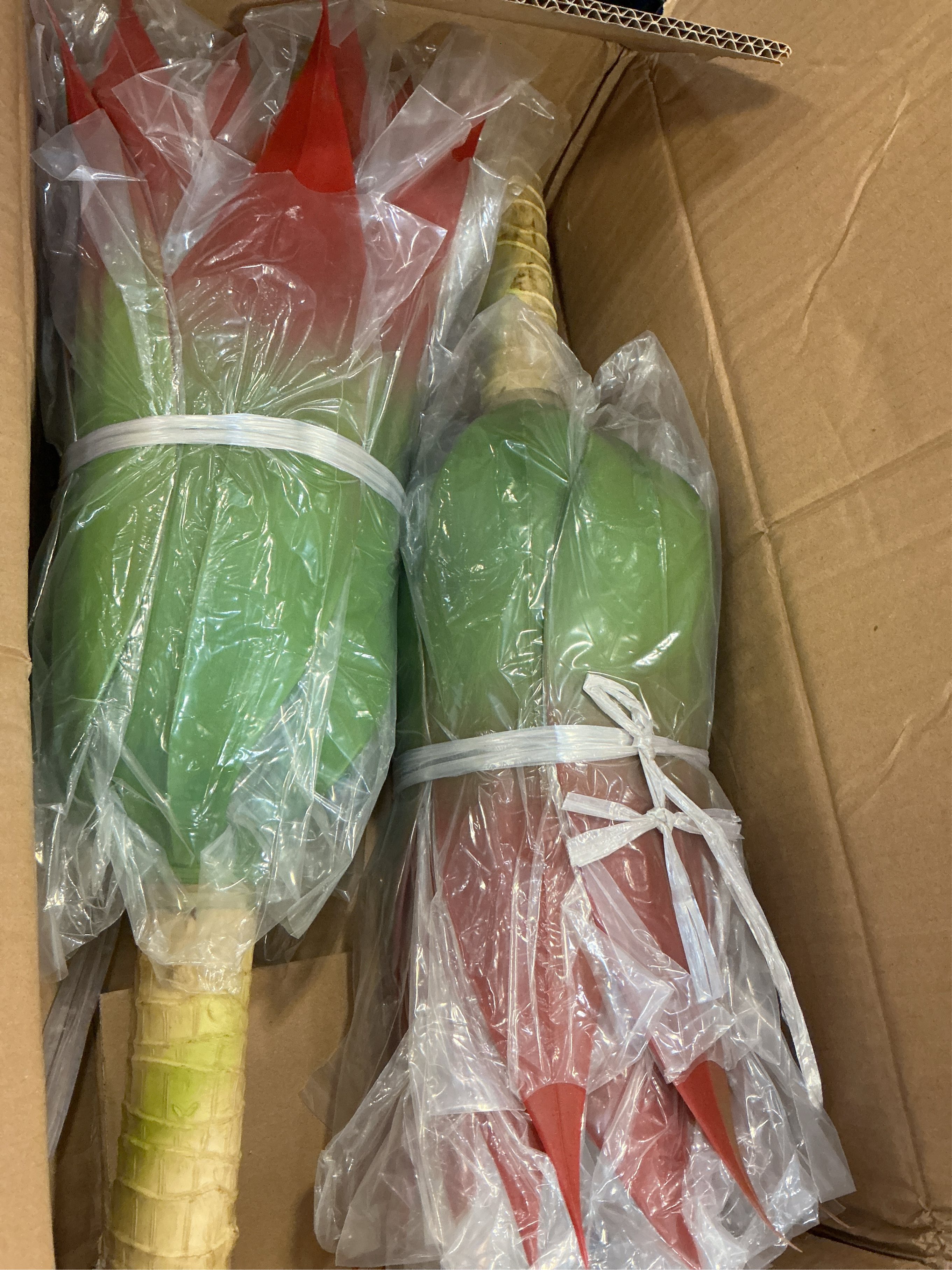 Velener Fall Fake Agave Artificial Plant, Red Fake Succulent Plant for Room Decor, Unpotted Faux Agave Stems Plant for Fall Outdoor/Indoor Decor, 28 inches, Set of 2